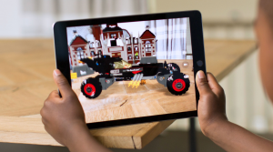 Augmented Reality am iPad. © Apple