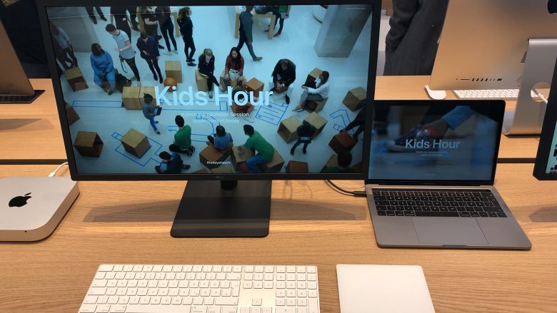 Im Apple Store Wien. © Jakob Steinschaden