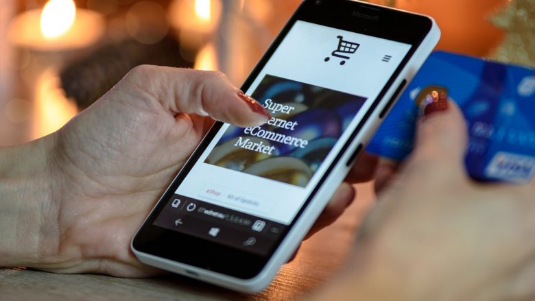 Online-Shopping: Fake-Shop Detector entdeckt Betrug © PhotoMIX-Company on Pixabay