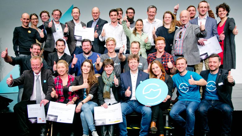 Demo Day Salzburg: Die Gewinner der Sonderpreise und alle Startups, die ihre Geschäftsmodelle präsentierten. © wildbild