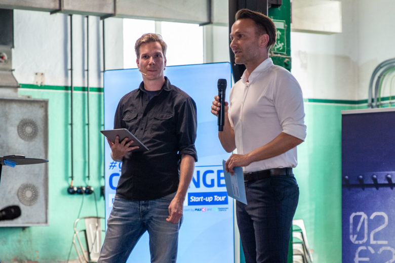 Jakob Steinschaden (Trending Topics) und Michael Wurzer (Gründer- und Fördercenter der Tiroler Sparkasse). © David Bitzan