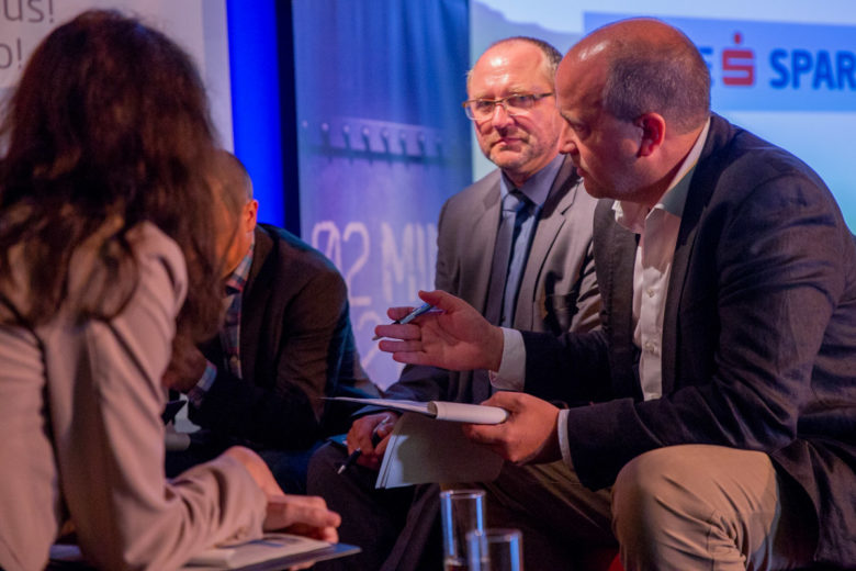 Die Jury berät sich. © David Bitzan