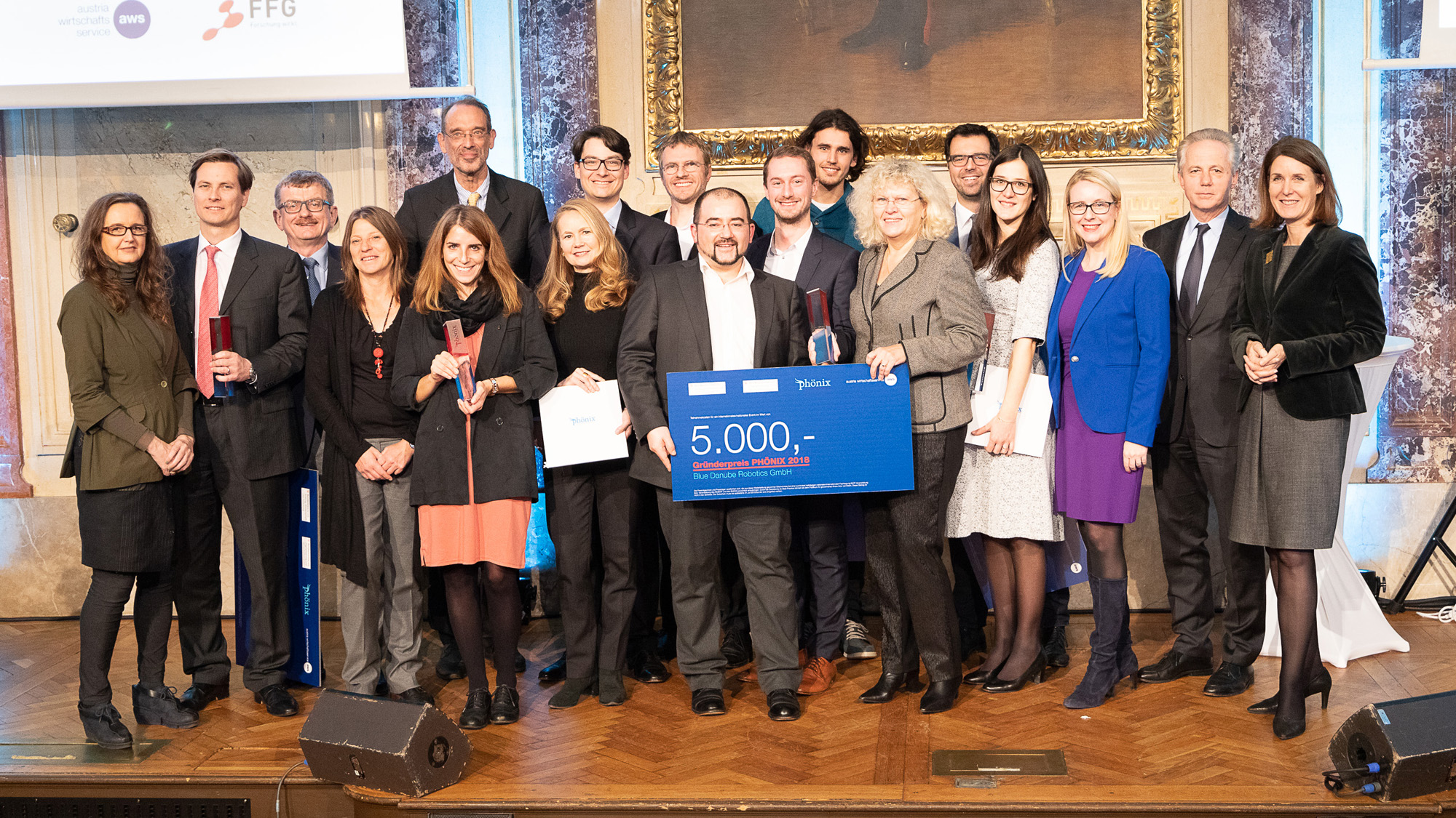 Die Sieger des Phönix Gründerpreises von 2019. © aws/Martin Lusser