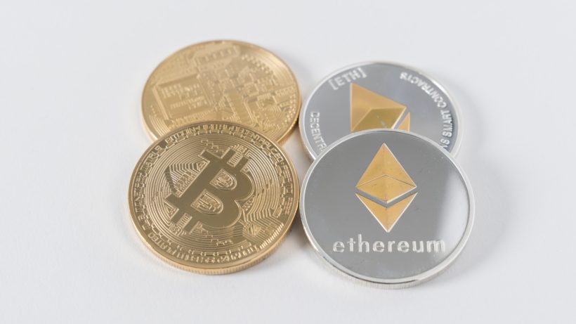 Crypto is on the rise again, Bitcoin and Ethereum setting the roles ©unsplash