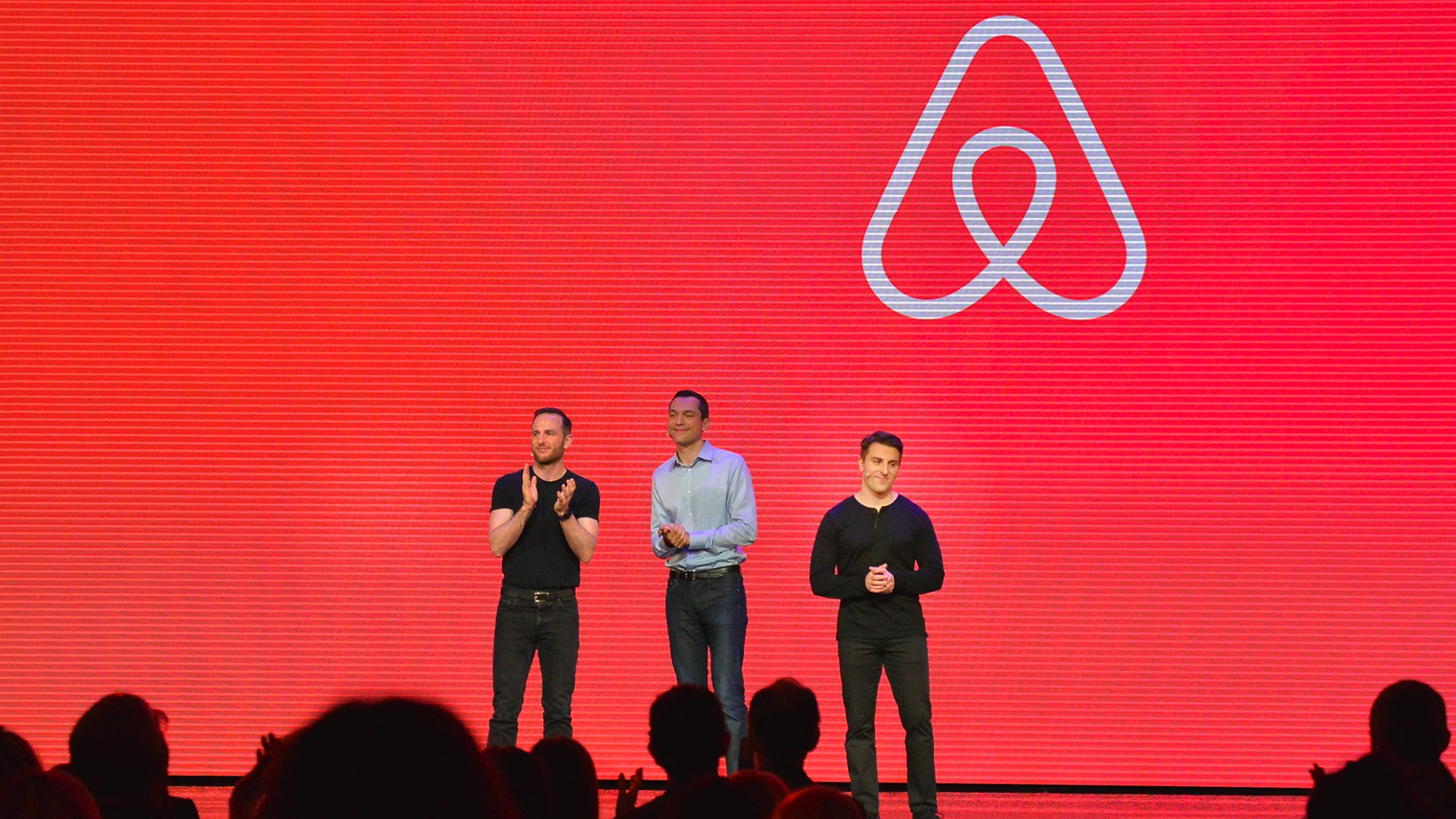 Brian Chesky, Joe Gebbia und Nate Blecharczyk haben Airbnb 2008 gegründet. © Airbnb