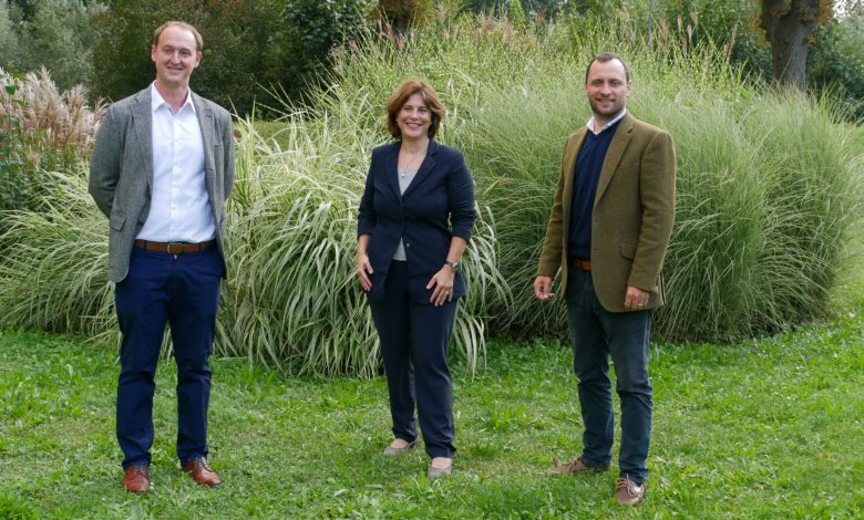 Stefan Köppl (Investment Manager, tecnet equity), Doris Agneter (Geschäftsführerin, tecnet equity) und Camillo Pachmann (MLReef). © tecnet equity