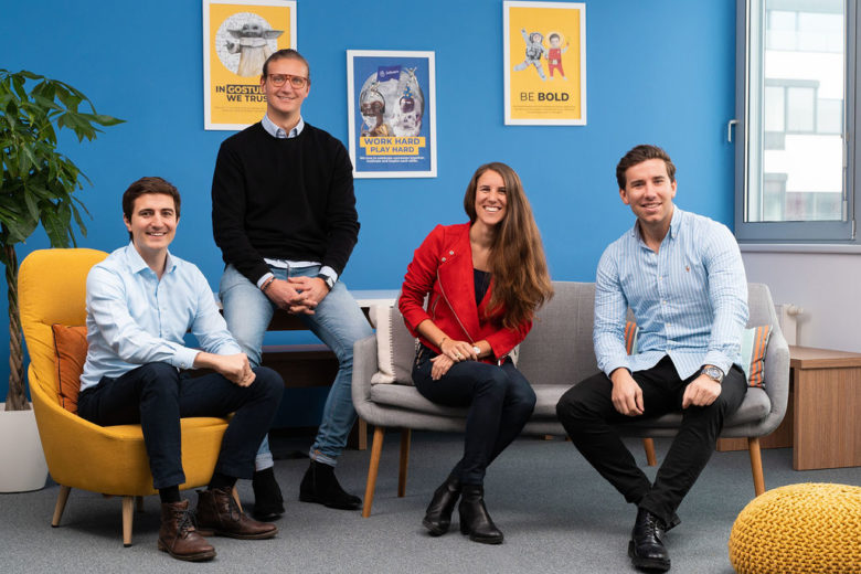 Alfons Priessner, Chief of Staff, Felix Ohswald, CEO & Co-Founder, Laura Warnier, Chief Growth Officer, und Gregor Müller, COO Co-Founder von GoStudent. © GoStudent