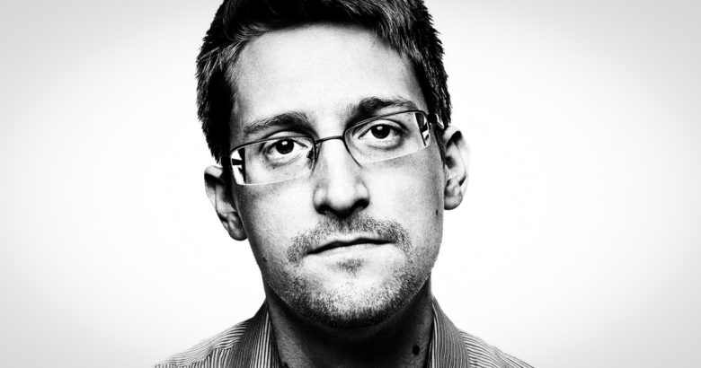 © Edward Snowden