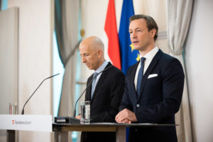 Arbeitsminister Martin Kocher und Finanzminister Gernot Blümel. © BKA/Dunker