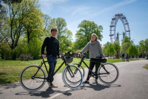 Cornelia Walch, Konzernkoordinatorin Fahrrad@ÖBB und CO Founder Stephan Ziegler von EDDI Bike.