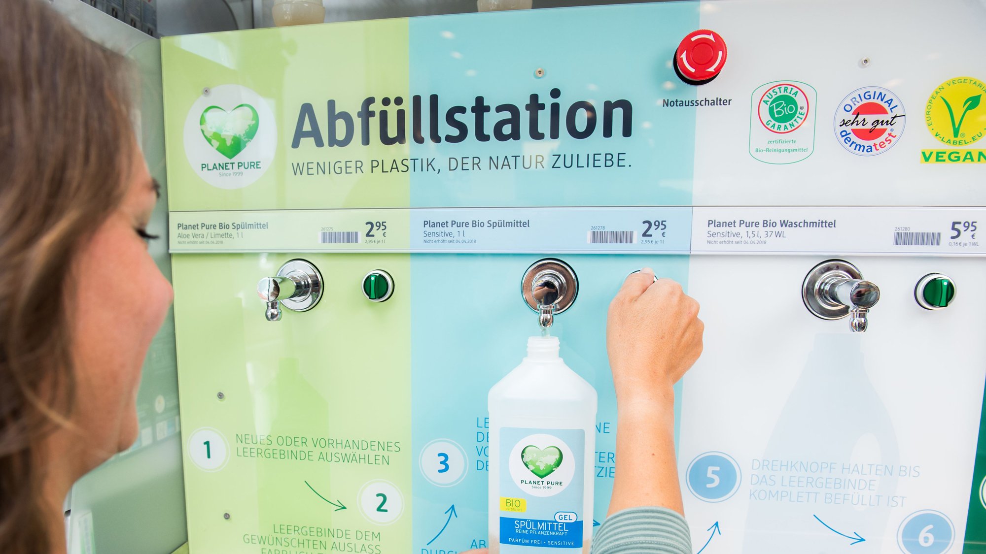 Zero Waste: Drogeriemarkt dm baut Angebot an Waschmittel-Nachfüllstationen aus