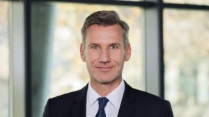 Markus Scholz ist Professor für Nachhaltigkeitsmanagement und leitet das Institute for Business Ethics and Sustainable Strategy an der FH Wien © FH Wien