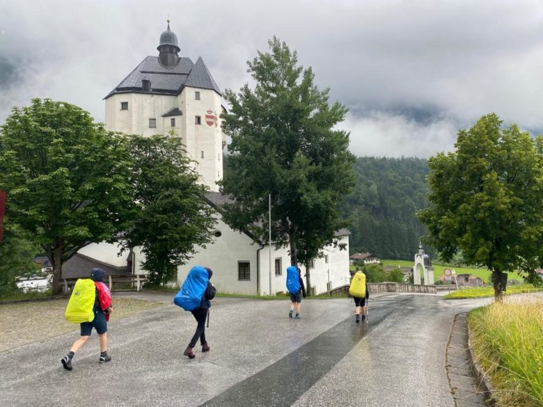 Bei Wind und Wetter unterwegs ©Association ‘Europäische Klimawanderung’