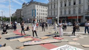 Fridays For Future am Platz der Menschenrechte – mit Mundnasenschutz und Abstand © Trending Topics / Kellhofer