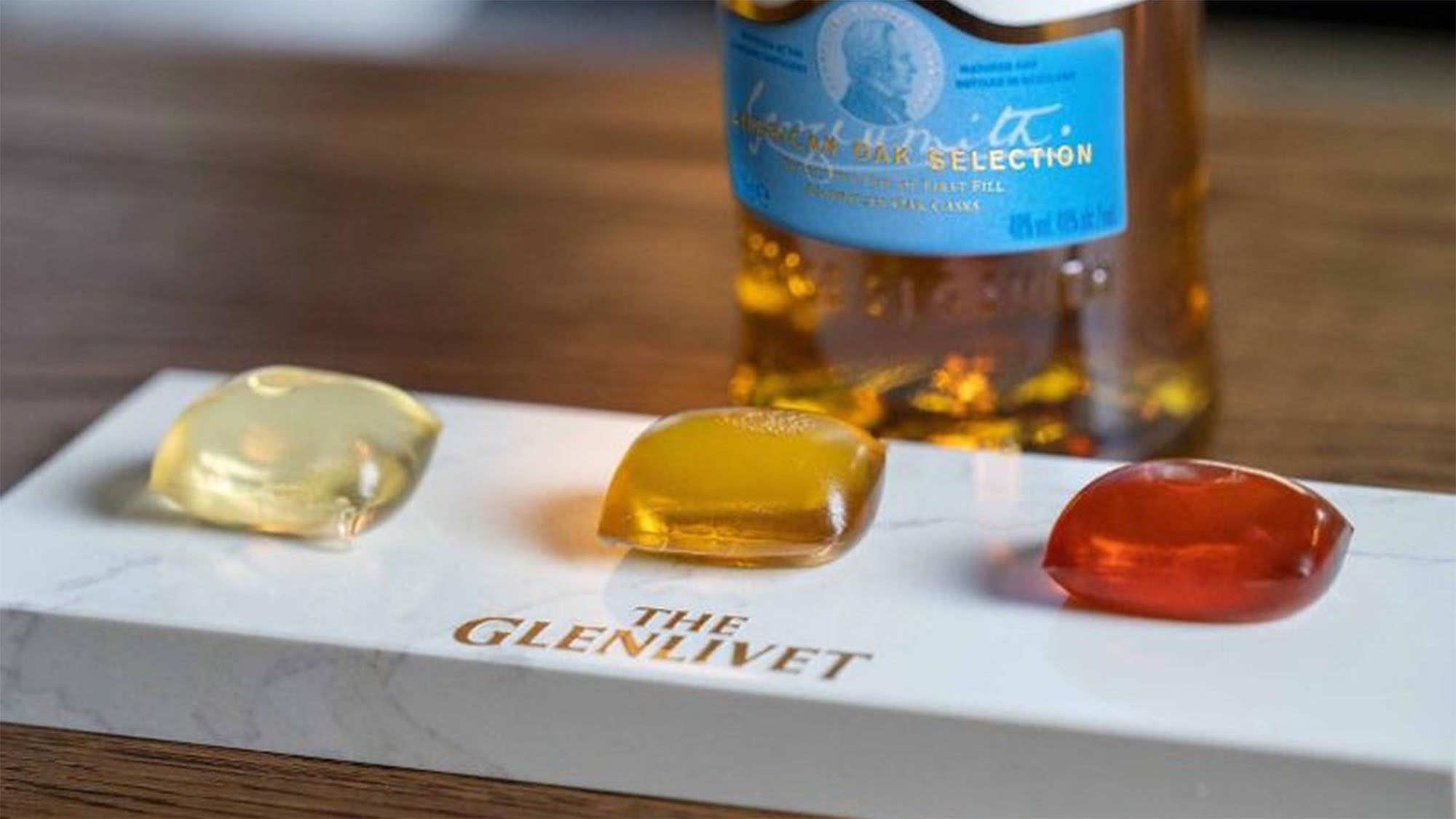 Glenlivet hat Cocktails in Notpla-Säckchen gefüllt © Glenlivet