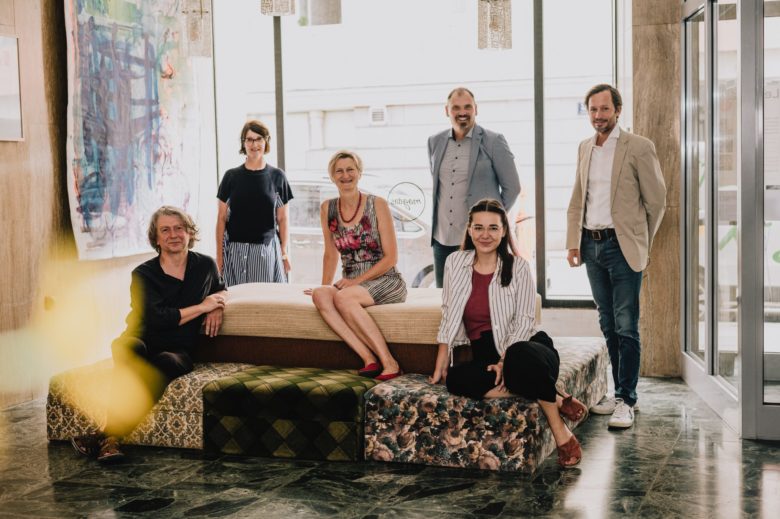 Johann Moser, Anke Stern, Gabriela Sonnleitner, Michael Kleinbichler, Magdalena Geppel, Klaus Schwertner (v.l.n.r.) © Julia Geiter