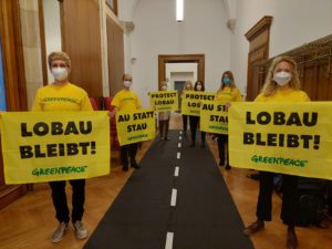 Protest im Vorzimmer des Bürgermeisters @Dennis Todorov / Greenpeace