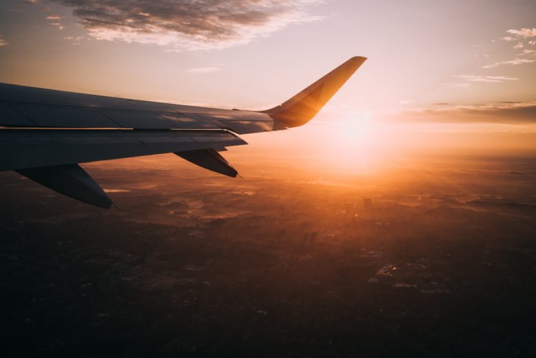 Forschende in Zürich gewannen Kerosin aus Solarenergie und Luft © Nils Nedel / Unsplash