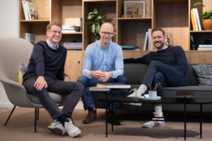 Daniel Pfeiffer (CTO), Matthias Wolf (CCO), Arnim Wahls (CEO) von firstbird. © firstbird