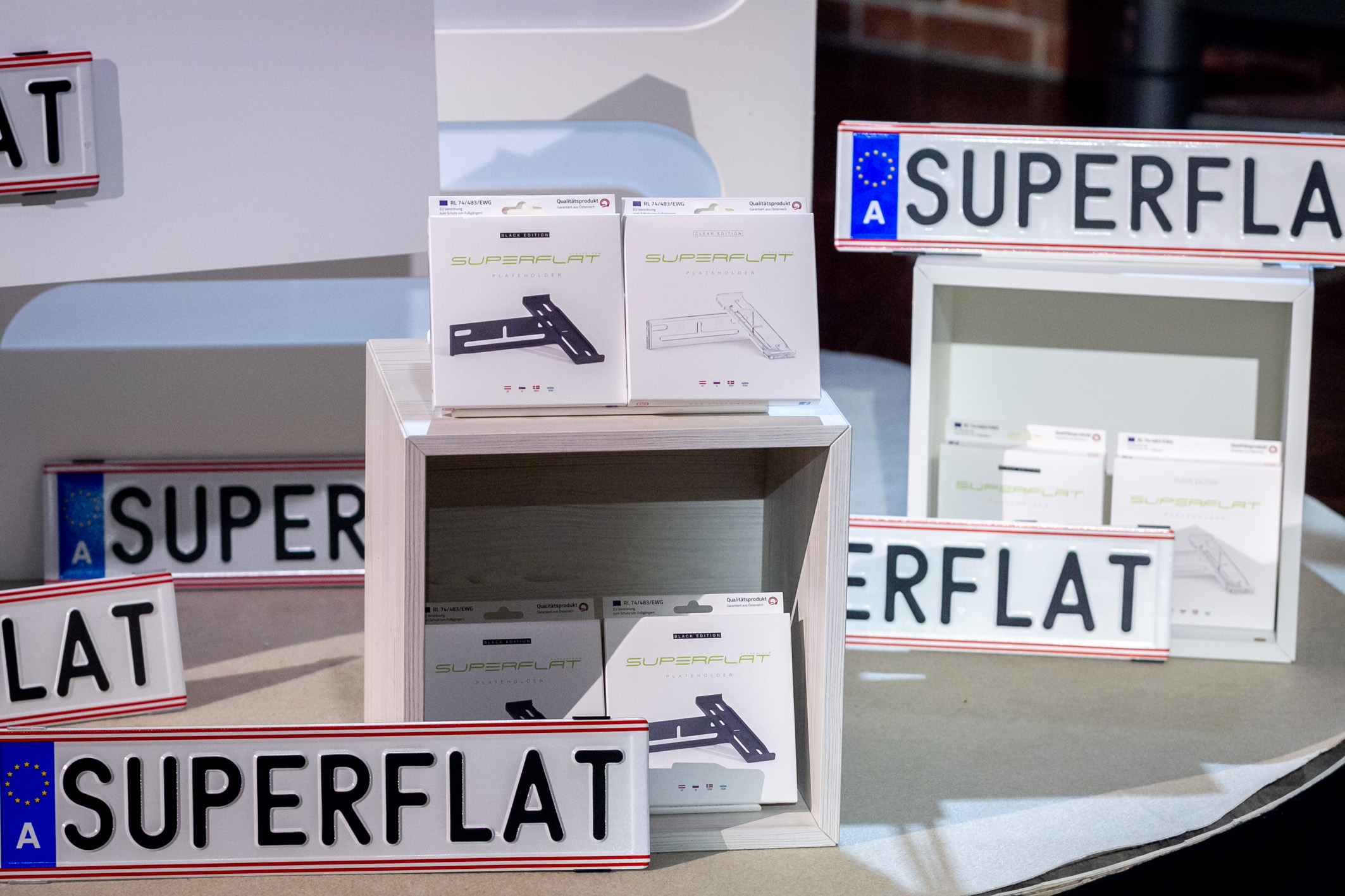 Cleansign Superflat: Der Autokennzeichenhalter ohne Rahmen