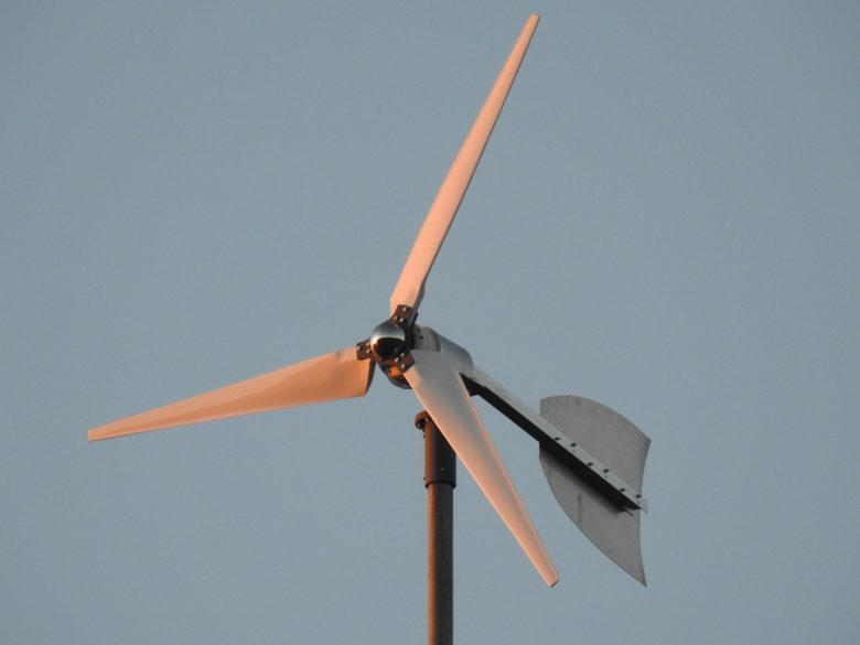 Kleine Windenergie ist für die meisten keine Alternative zu Photovoltaik. © pexels