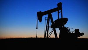 Öl-Riesen investieren weiter in neue Öl- und Gasprojekte. © pixabay.com