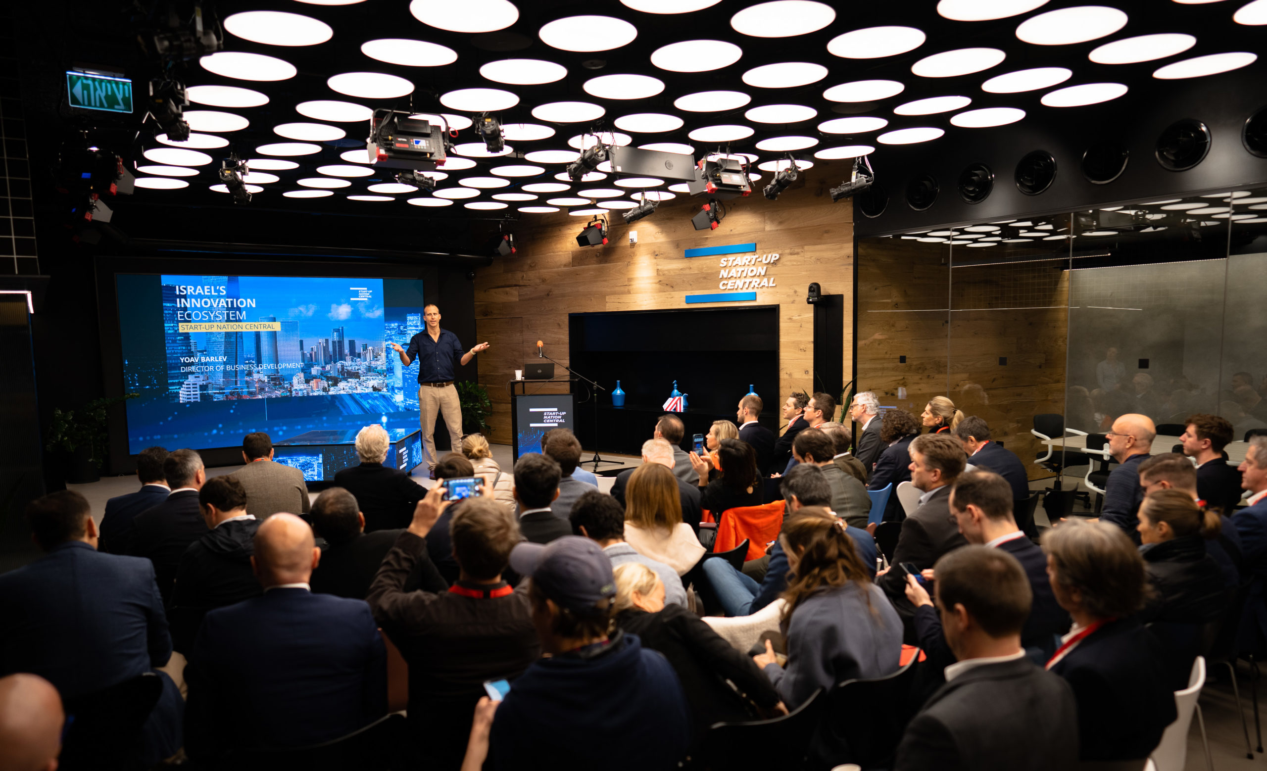 Yoav Barlev von Startup Nation Central in Tel Aviv. © BMF