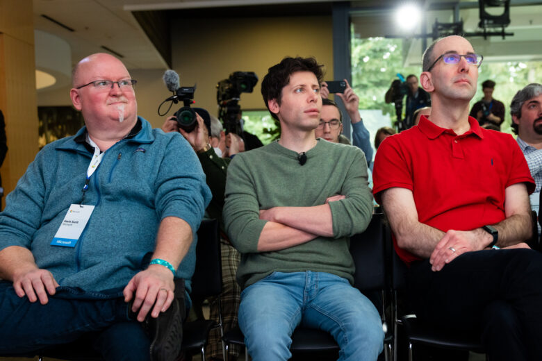 Microsoft Chief Technology Officer Kevin Scott, OpenAI CEO Sam Altman und Microsoft Executive Vice President Scott Guthrie. © Dan DeLong