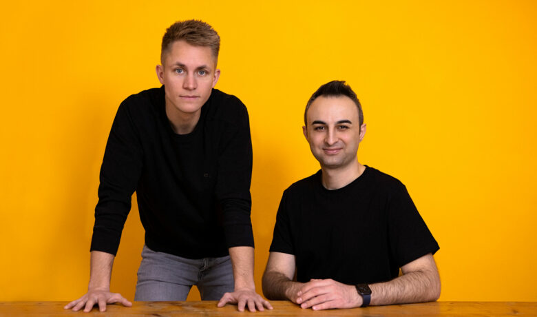Die Relai-Gründer Julian Liniger und Adem Bilican. © Relai
