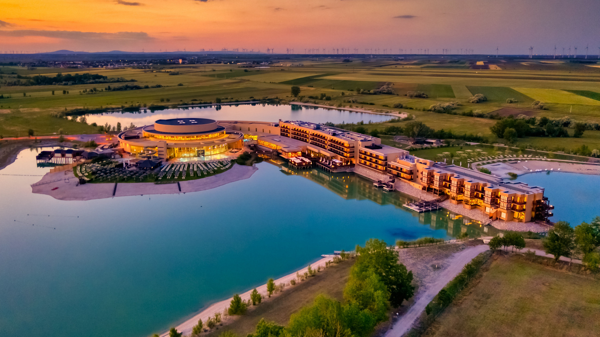 Die St. Martins Therme im Burgenland © St. Martins Therme & lodge / Rudy Dellinger