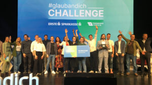 So sehen Sieger:innen aus. 2023 hat REEduce das Finale der #glaubandich Challenge gewonnen. © Trending Topics