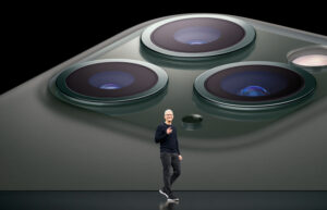 Tim Cook auf der Bühne des Apple Events am 10. September 2019. © Apple