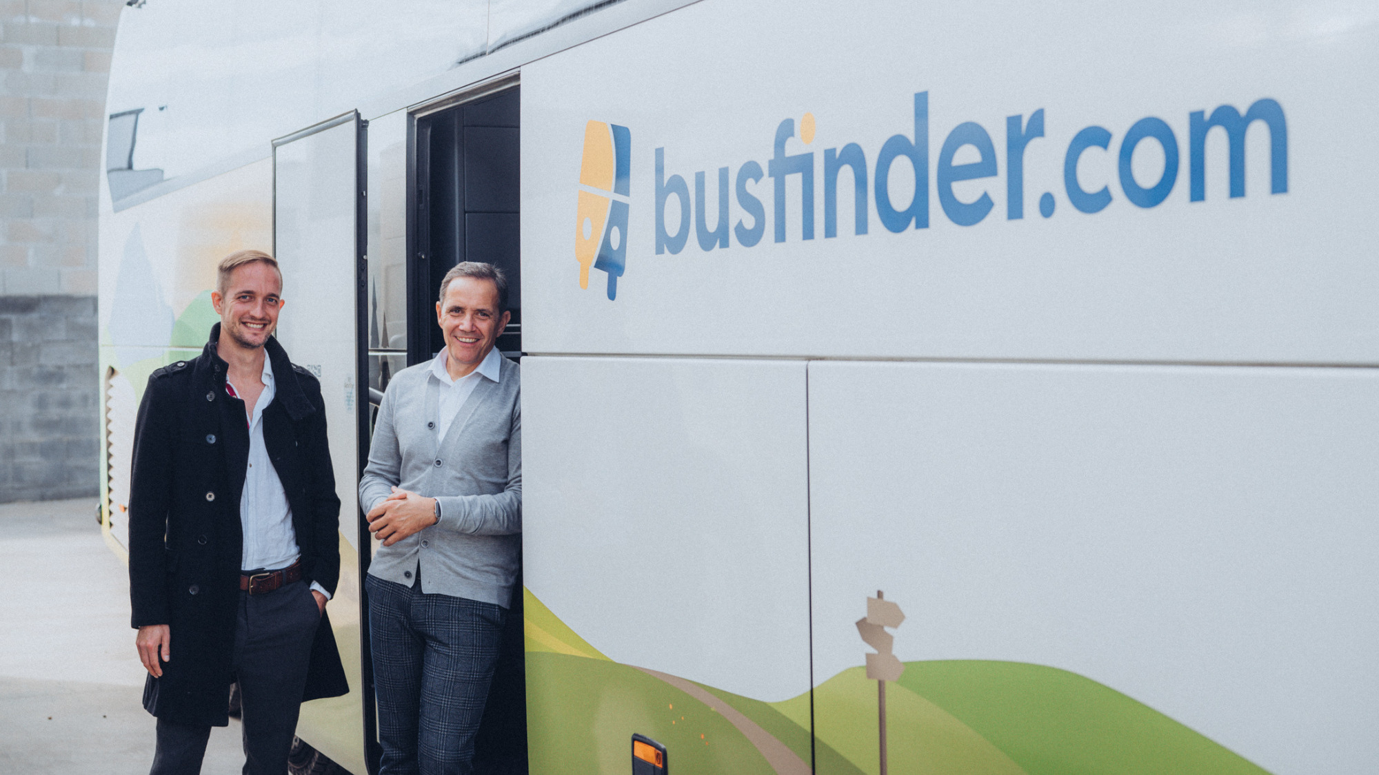 Die Busfinder-Geschäftsführer Christoph Berdenich und Andreas Konrad (v. l.). © Lex Karelly / Busfinder