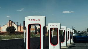 Tesla-Supercharger © dark matter on Unsplash