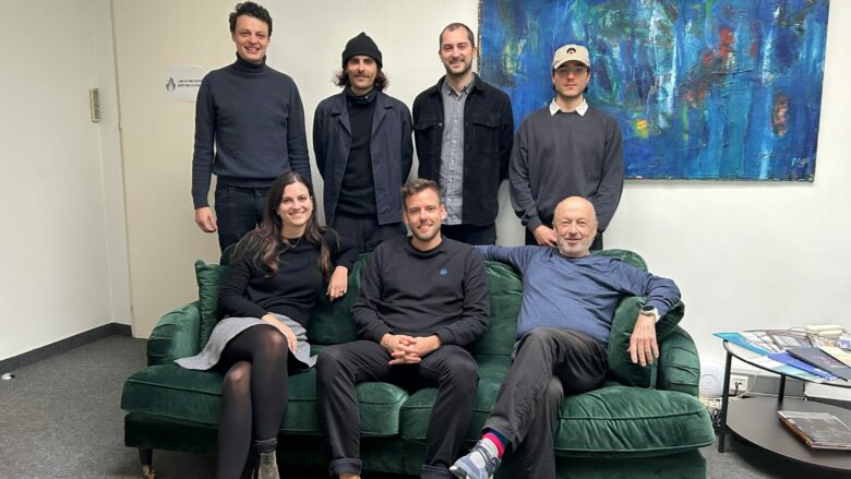 Das trppn-Team mit Investor:innen. © trppn