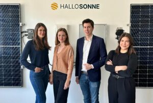 Das Führungsteam von HALLOSONNE: Marco Vitula, Xenia Gangl, Anna Utermöhlen und Valerie Pretscher. © HALLOSONNE