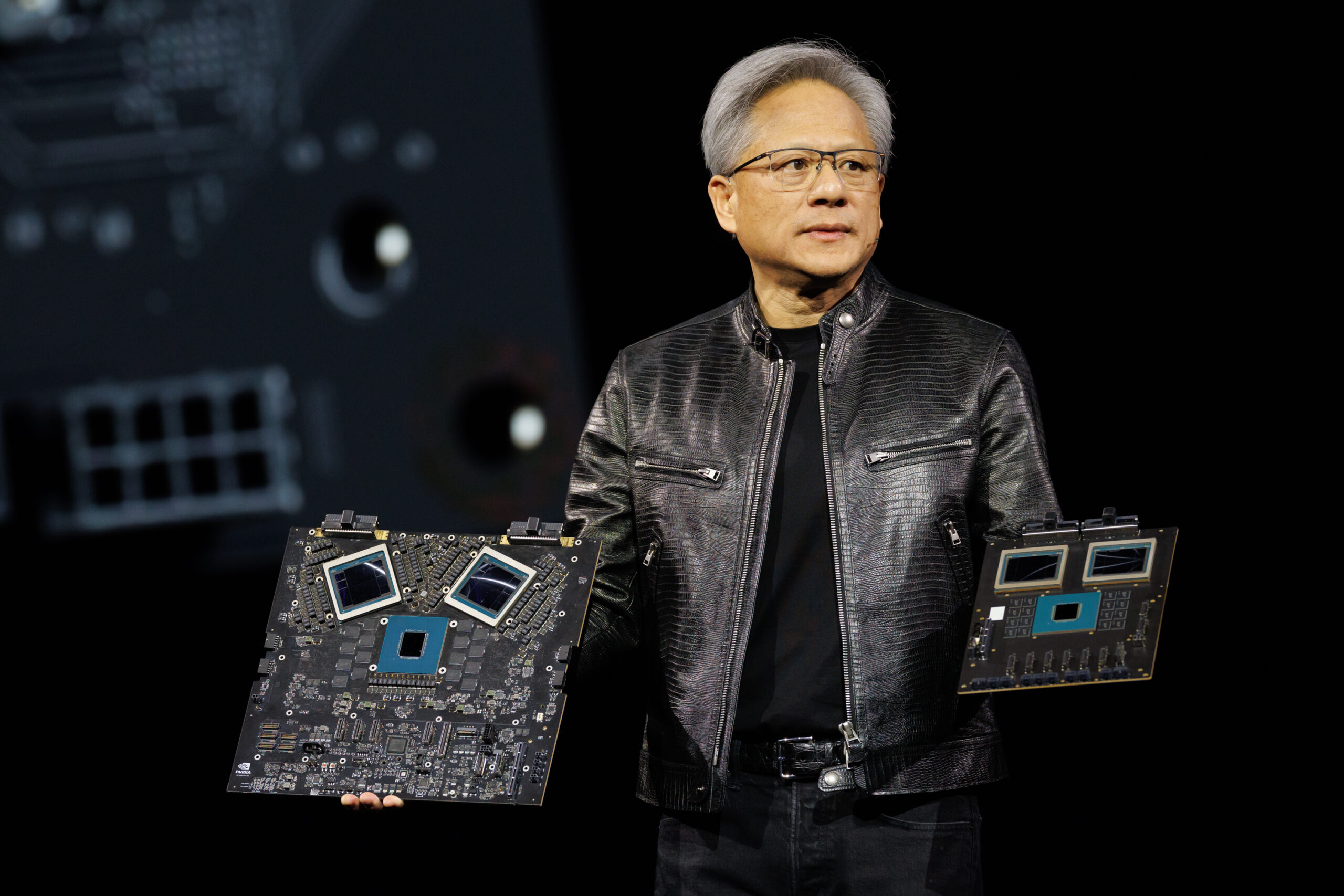 Nvidia-erreicht-erstmals-4-Billionen-Dollar-Market-Cap