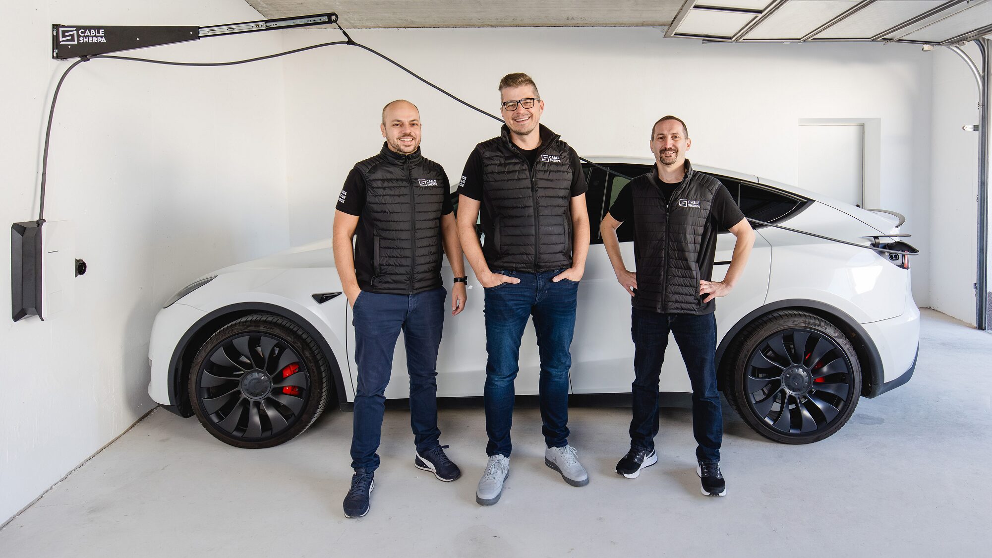 Cable-Sherpa: Startup bekämpft Kabelsalat beim E-Auto-Laden