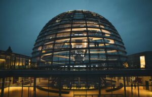 Deutscher Bundestag. © Christian Lue auf Unsplash