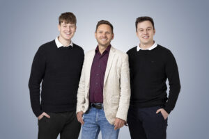 Christoph Krassnigg und Markus Zirngast (Fahro) mit Alexander Dickbauer (BOS). © Fahro/BOS