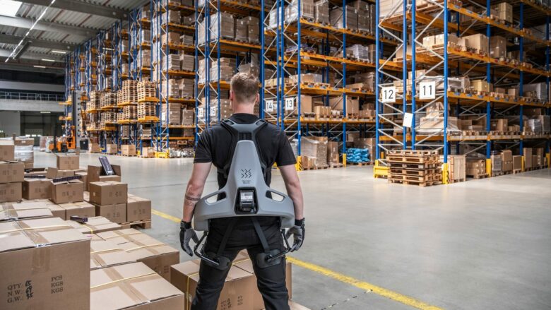 Exia sei das weltweit stärkste Exoskelett mit integrierter KI. © German Bionic Systems, Sven Michel