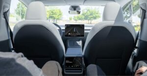 Tesla Robotaxi von innen. © Tesla