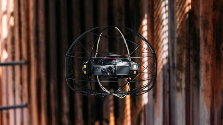 © Flybotix