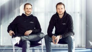 Die Enzo-Gründer Marvin Follmann und Sascha Wolf © Enzo