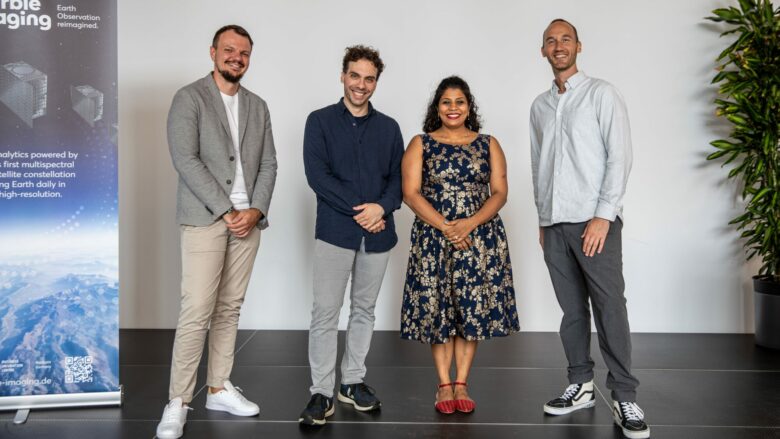 Das Marble-Gründungsteam v.l.n.r.: Robert Hook, Dr. Raul Scarlat, Dr. Gopika Suresh, Alexander Epp. © Marble Imaging