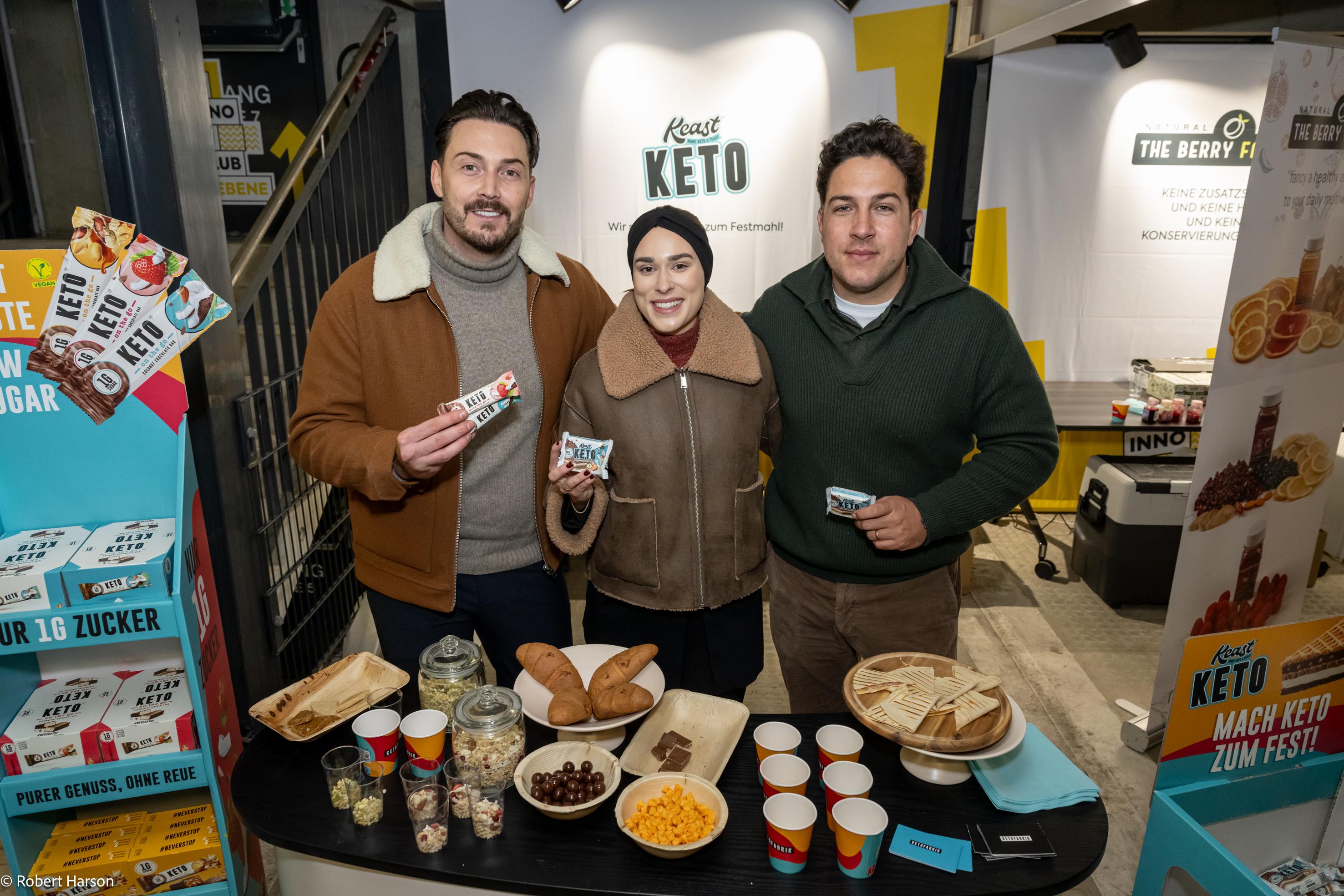 Salzburger-Startup-Ketofabrik-bringt-zuckerreduzierte-Schokoriegel-in-160-REWE-Filialen