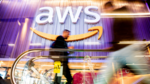 Amazon Web Services. © AWS