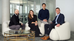 Orbem‑Management (v.l.n.r.: Dr. Miguel Molina (CTO & Co‑Founder), Dr. Maria Laparidou (CSO & Co‑Founder), Dr. Pedro Gómez (CEO & Co‑Founder), Benjamin Rauser (CCO)) © Orbem