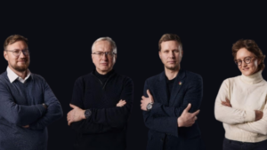 v.l.n.r.: Deep Space Energy: Linas Sargautis (Investor), Jānis Priede (Mitgründer), Mihails Ščepanskis (CEO 6 Mitgründer), Olga Barreto Goncalves (BD & Project Manager) © Bruno Kabucis