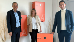 V.l.n.r.: Manfred Zettl, Bettina Haberler, Moritz Monarik. © ACCUPOWER